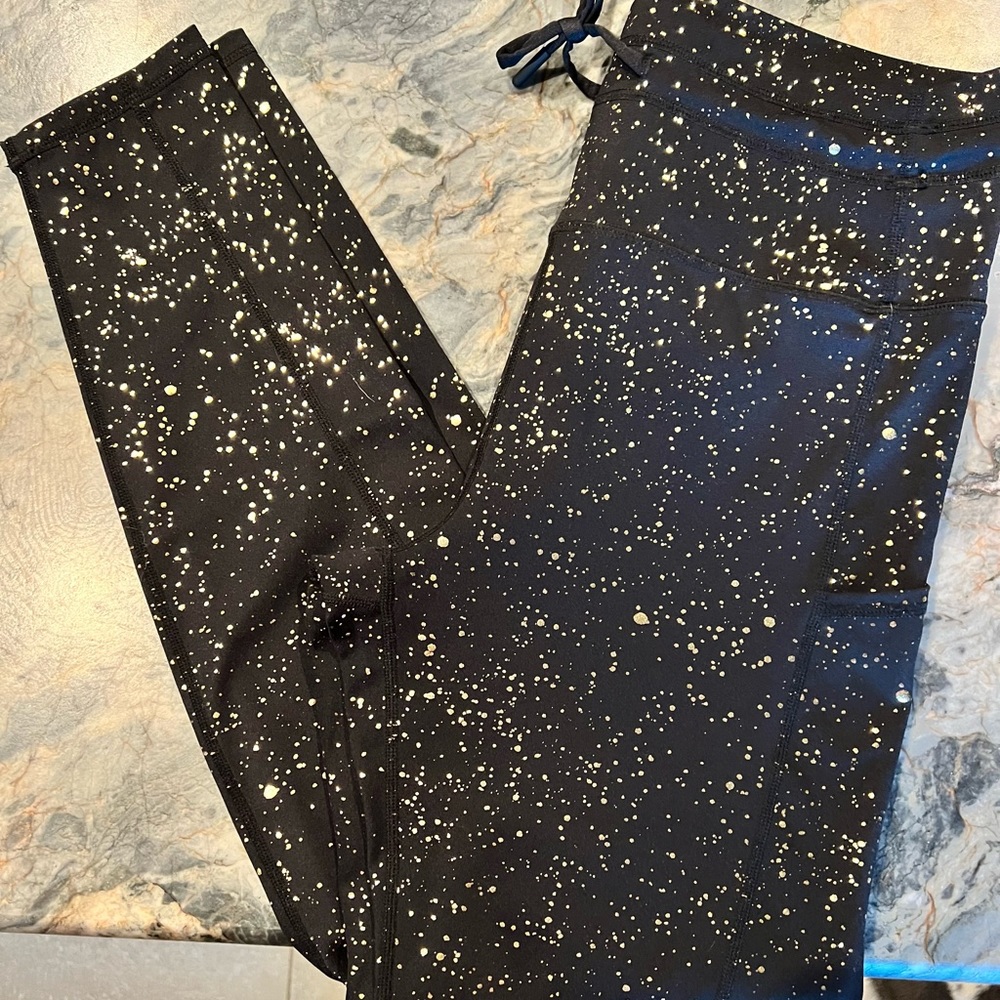 NWOT - Black Stay Gold Pocket Drawstring Luxe 28" size 12